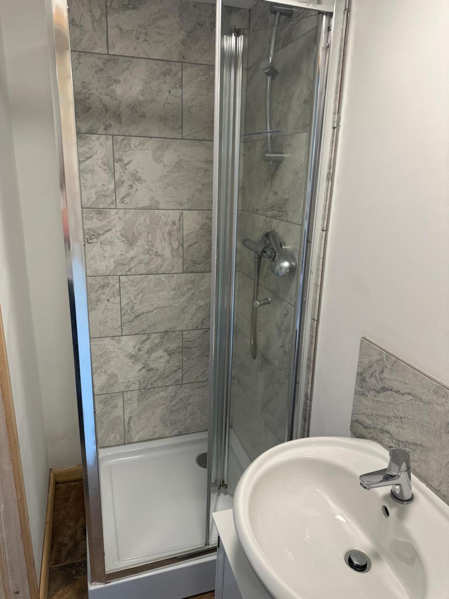 Barrs Court Beds Hotel Warmley Екстериор снимка